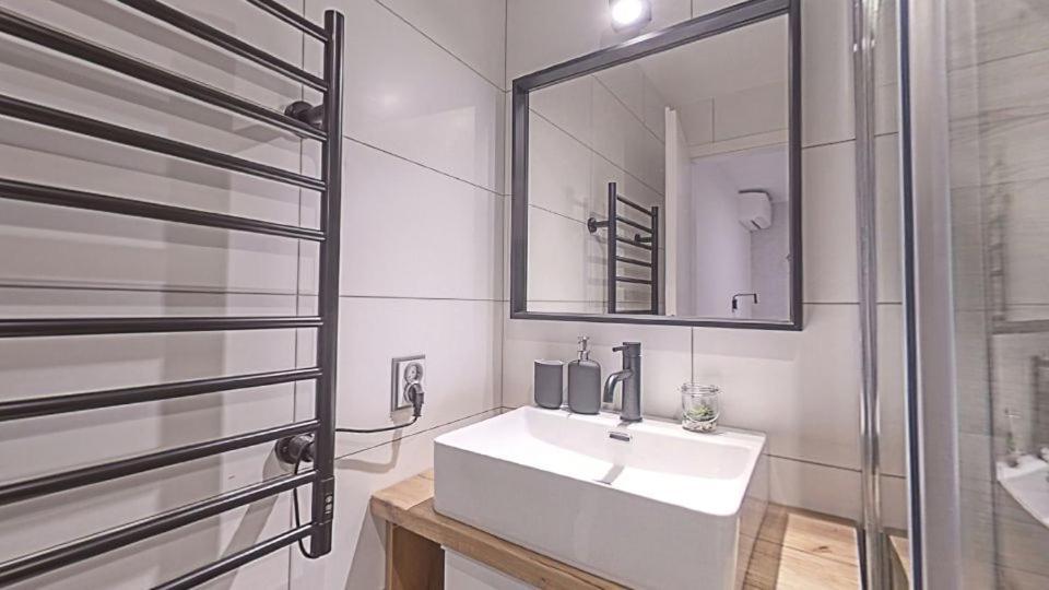Meszes Apartman Kalocsa Exterior photo